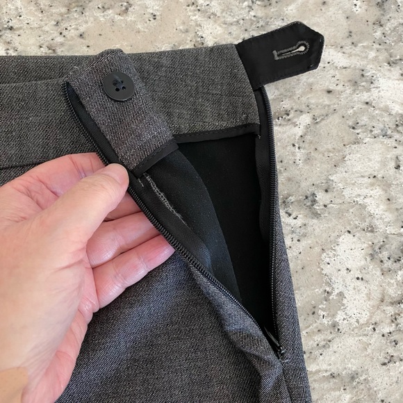 EUC Talbots "Chatham Ankle Pant" in gray, size 16 Petite - Picture 3 of 5